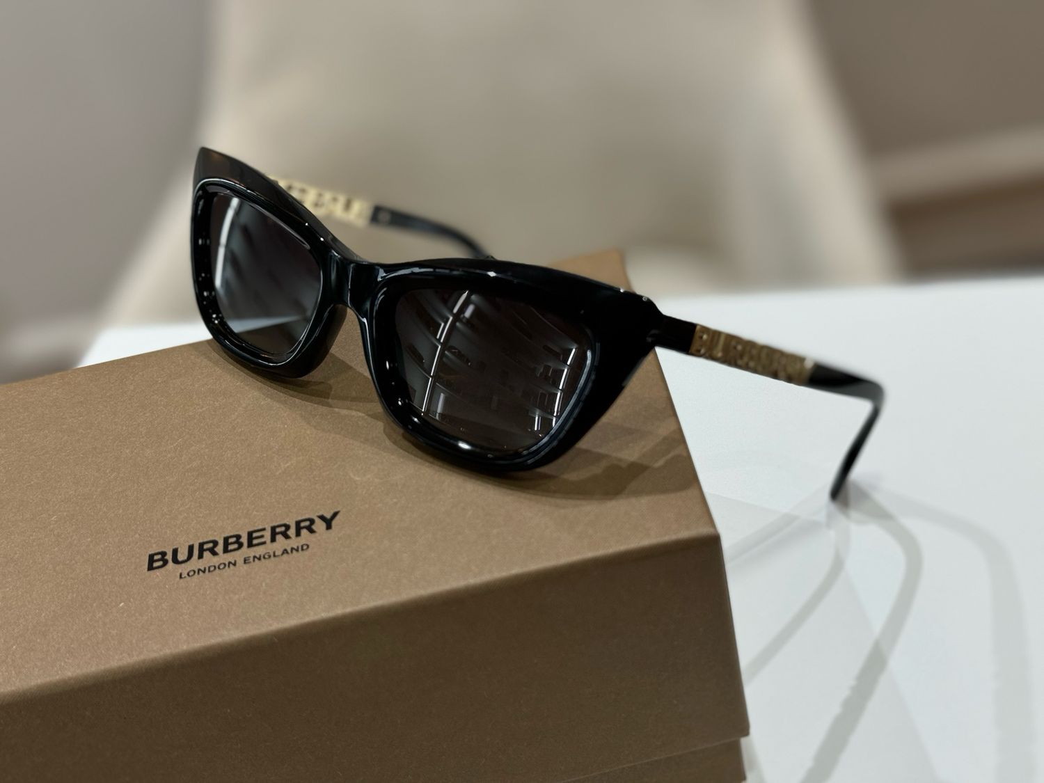 GAFAS BURBERRY CAT EYE