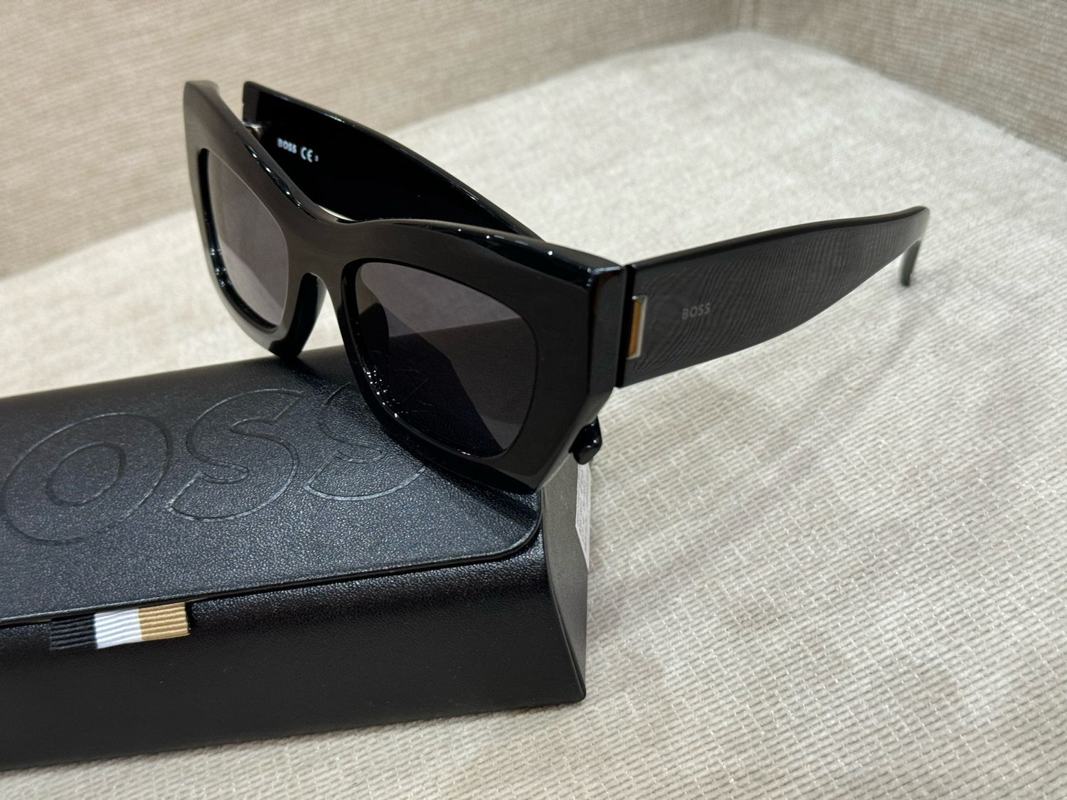 GAFAS HUGO BOSS CAT EYE