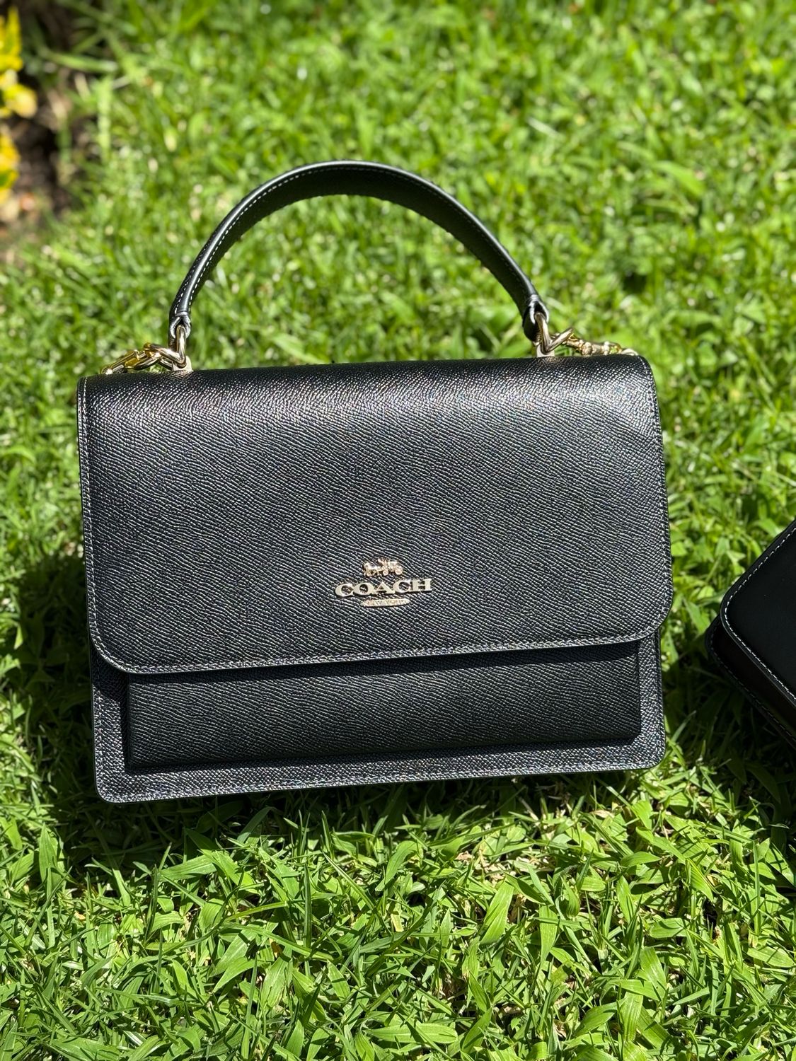 LEATHER MEDIUM BAG COACH
