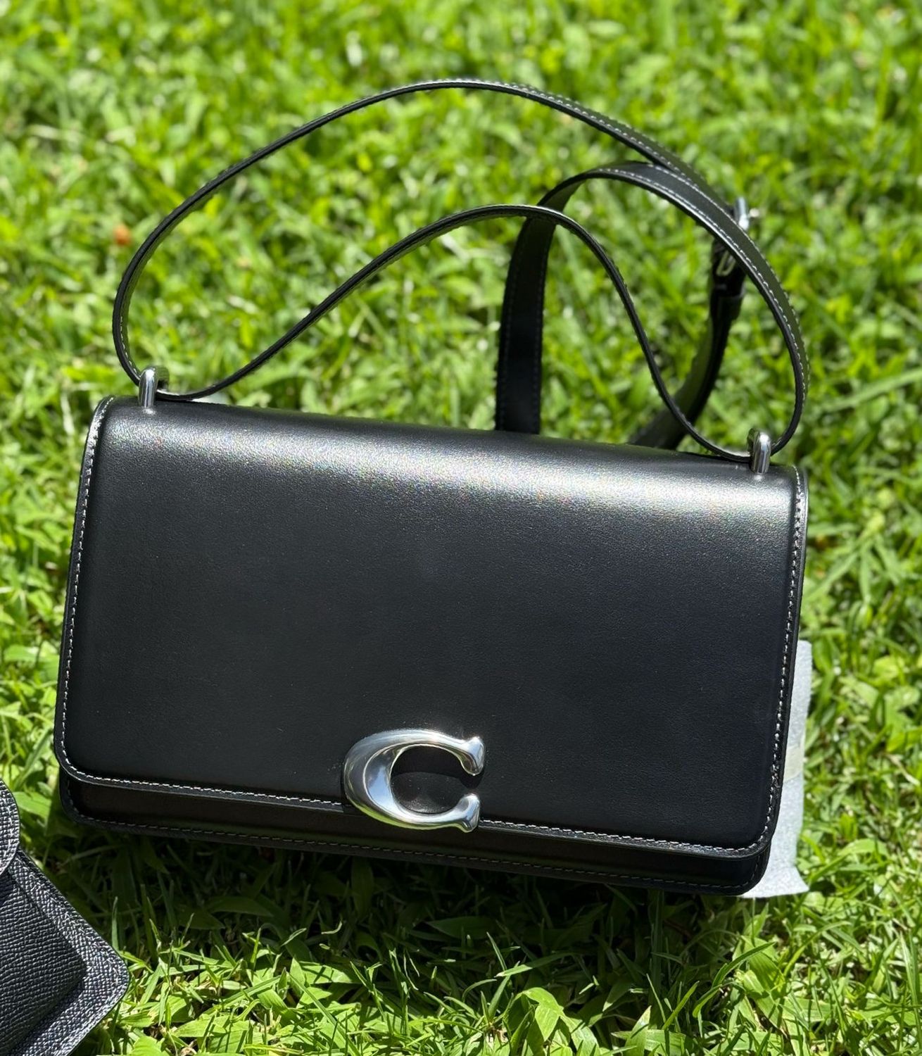 LEATHER SHOULDER BAG COACH