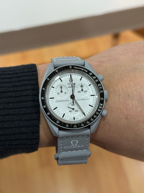 SWATCH - OMEGA BIOCERAMIC MOONSWATCH