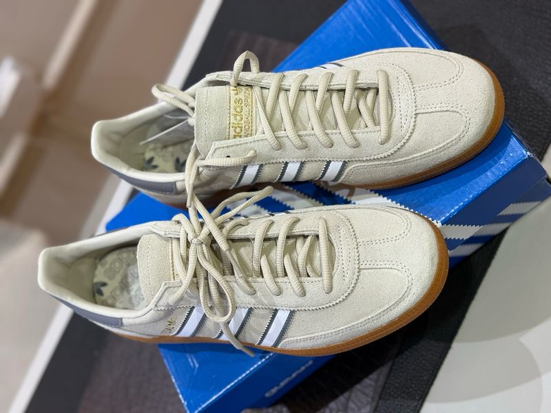 ADIDAS SPEZIAL