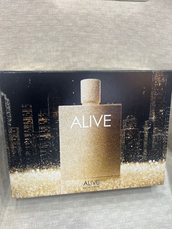 CAJA PERFUME / CREMAS HUGO BOSS