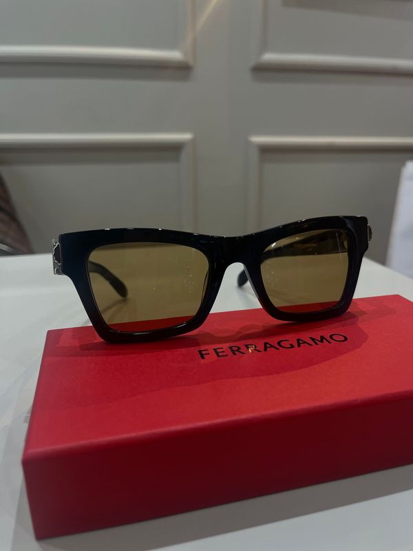 GAFAS FERRAGAMO RECTANGULAR