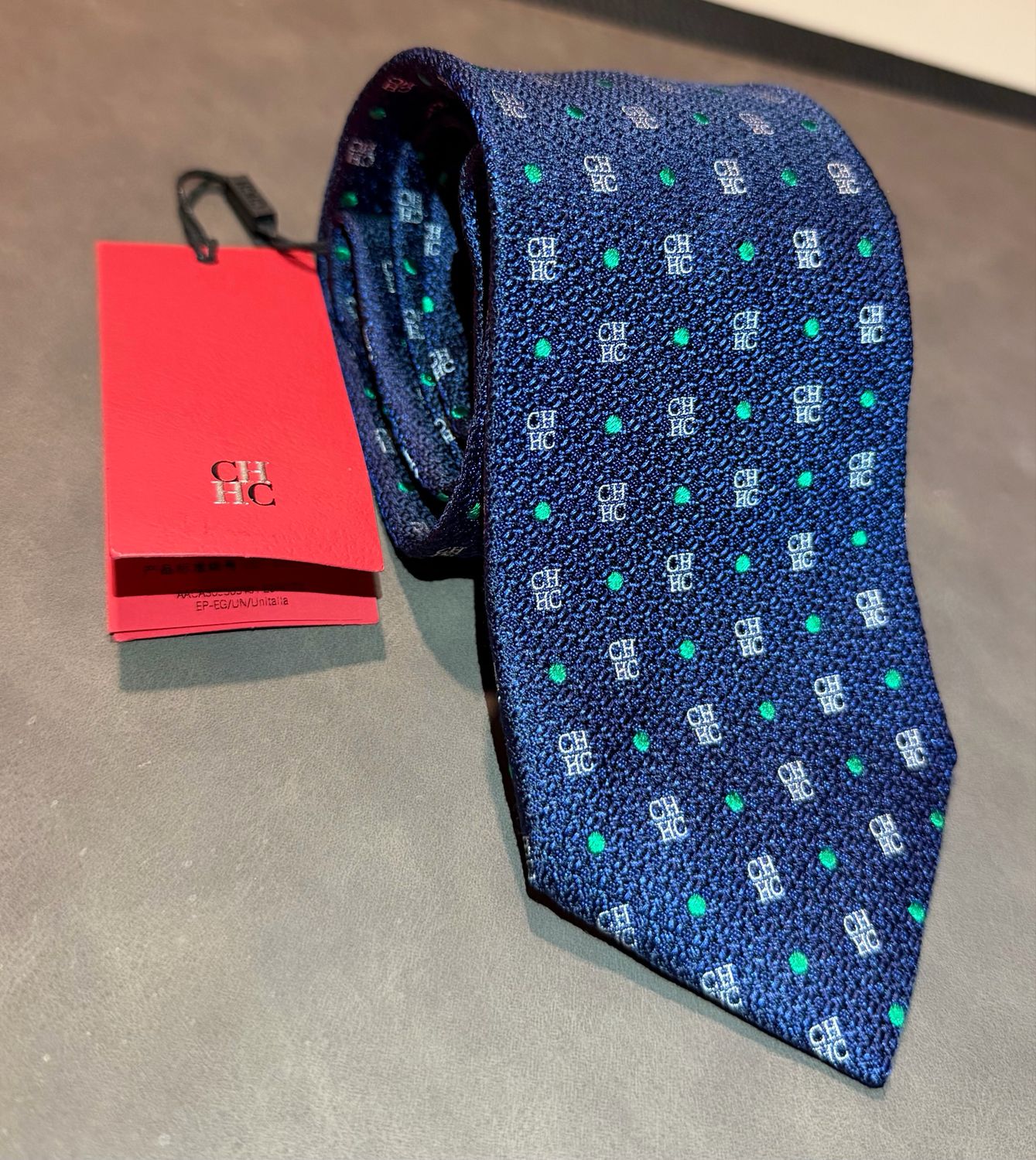 CORBATA CAROLINA HERRERA