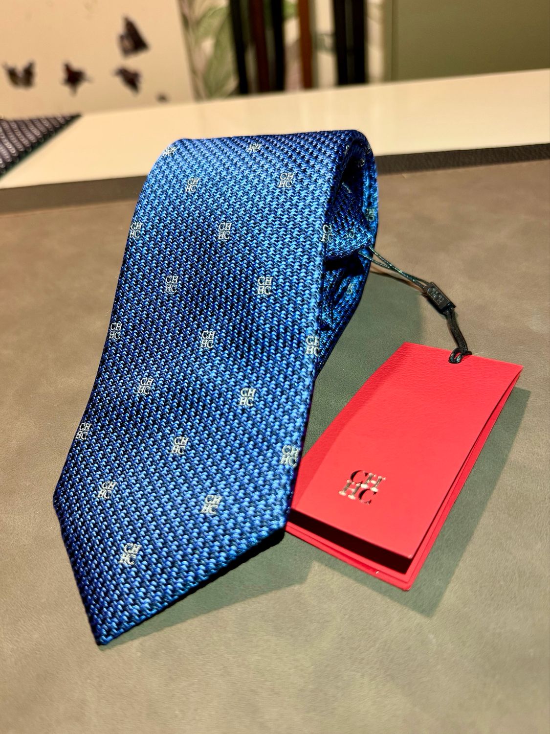 CORBATA CAROLINA HERRERA