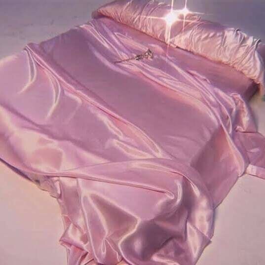 PINK SILK BEDSHEET