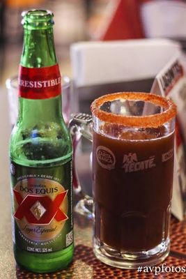 Cerveza DOS EQUIS + 1 Clamato 