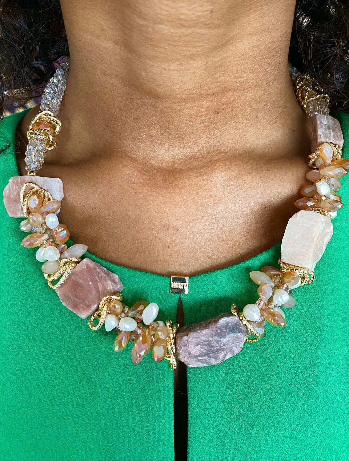 Quartz Short Classic Bold Stone Necklace