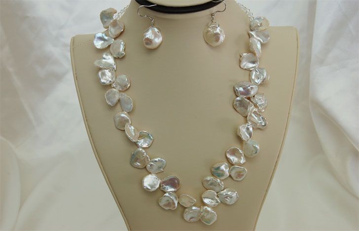White keshi pearl necklace with sterling silver toggle clasp