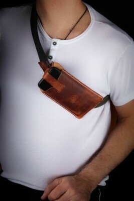 Leather mobile phone case "Dragan"