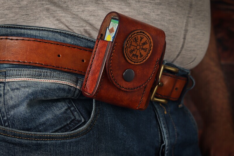 Cigarette case
