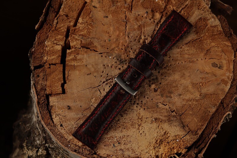 Leather watch strap