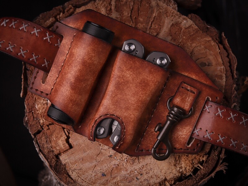 Leather multitool sheath