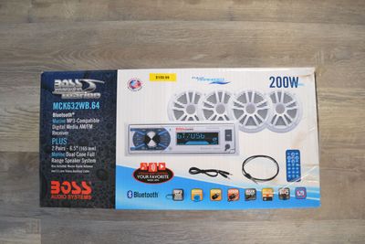 BOSS MARINE- BLUETOOTH 200 WATT MP3 COMP. AUDIO SYSTEM