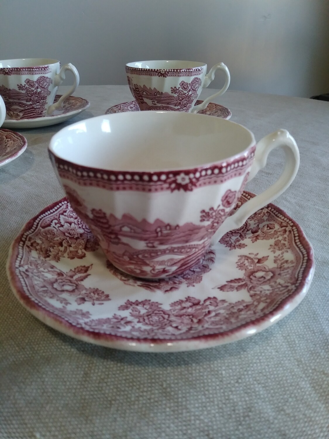 4 Tonquin Myott Red Toile Cup and Saucer