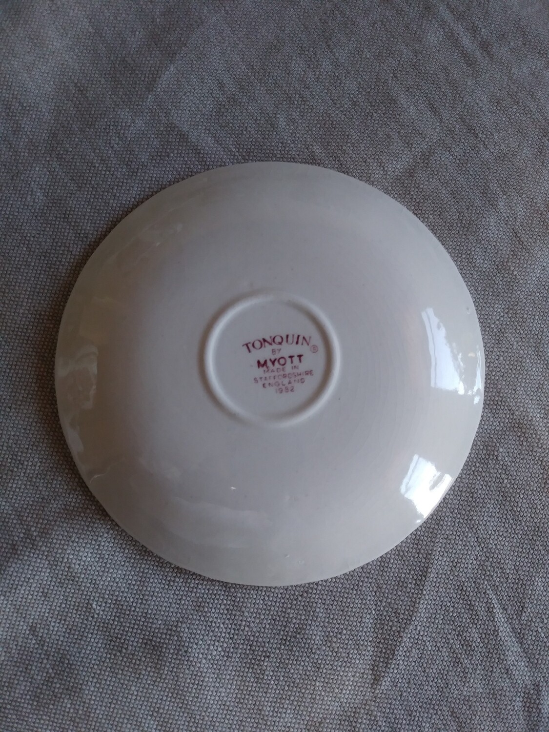 4 Tonquin Myott Red Toile Cup and Saucer