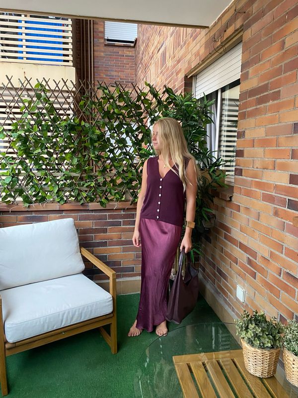 Falda de Raso