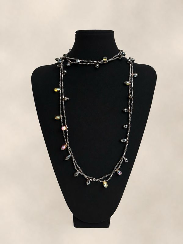 Collar Lágrima Gris