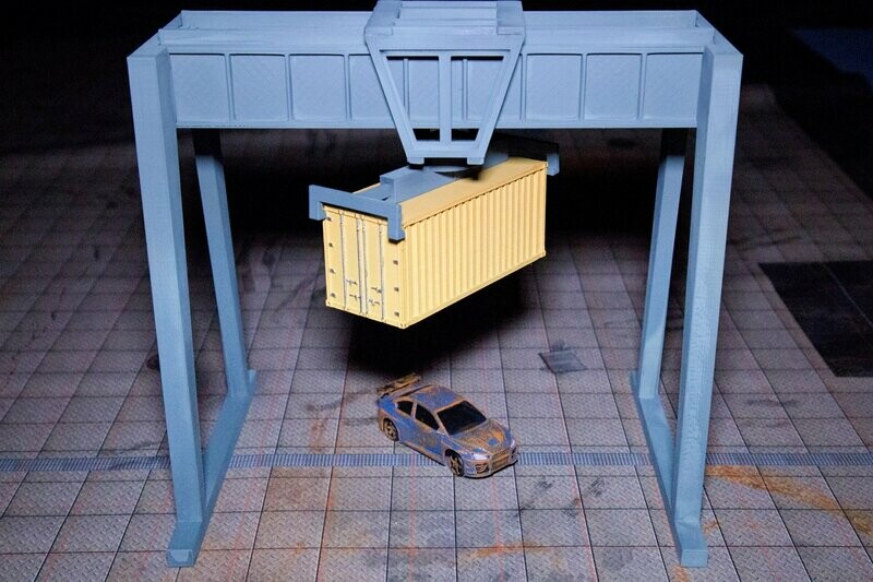 Death Drift Arena - Container Kran