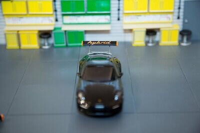 SE: Heckspoiler für Porsche: schwarz orange