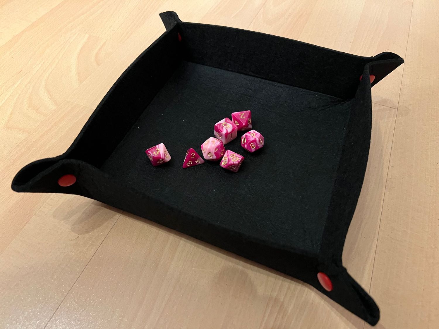 Würfelunterlage aus Filz - Quadrat - schwarz