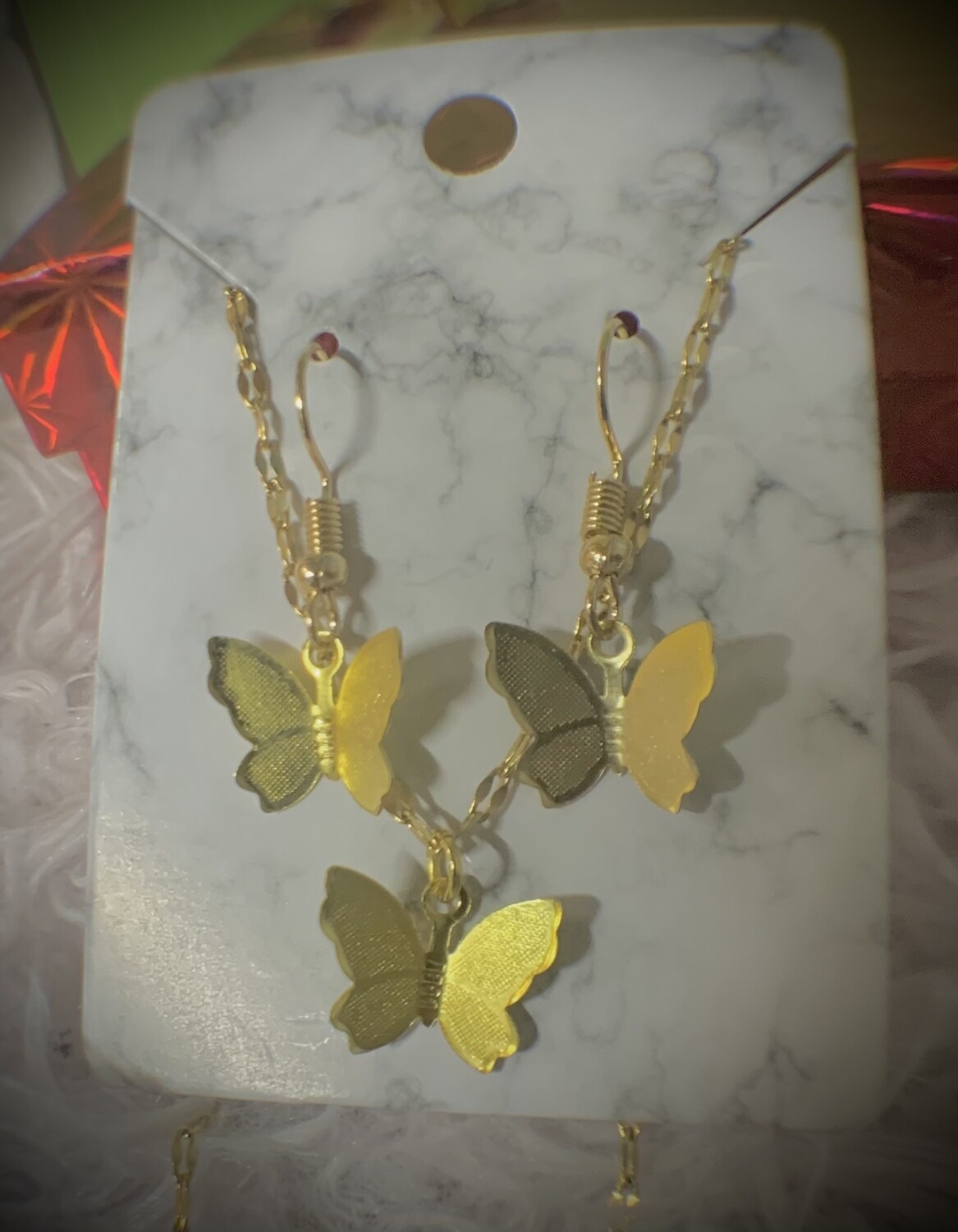 Necklace and earrings