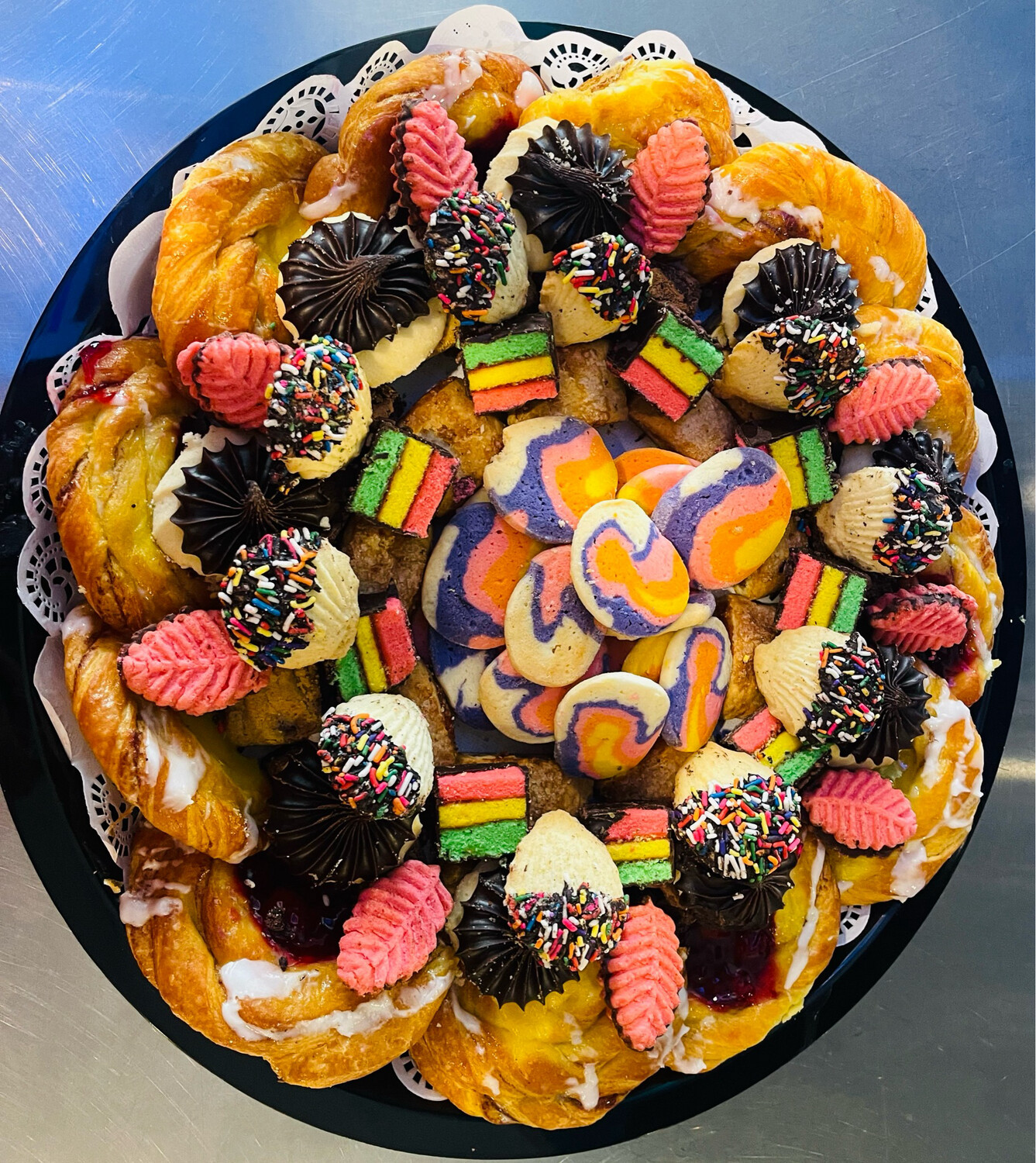 Pastry Platter (MUST ORDER AT LEAST 10 - Price is per person - with a minimum quantity of 10)