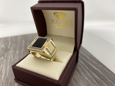 14 Karat Gold & Zirconium Onyx Square Ring 14 Karat Gold & Zirconium Onyx Square Ring