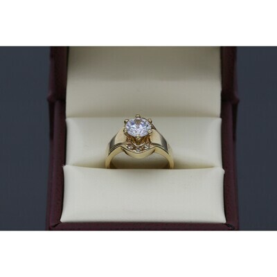10 Karat Gold & Zirconium Princess Engagement Ring 10 Karat Gold & Zirconium Princess Engagement Ring