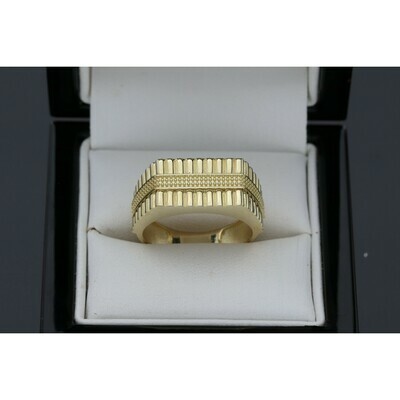 10 Karat Gold Textured Ring S: 10.5 W: 5.1 ~ 10 Karat Gold Textured Ring S: 10.5 W: 5.1 ~