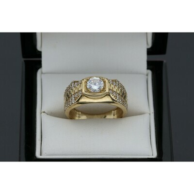 10 karat Gold and CZ Maze Fancy Ring Size 11 W: 6.6g ~ 10 karat Gold and CZ Maze Fancy Ring Size 11 W: 6.6g ~