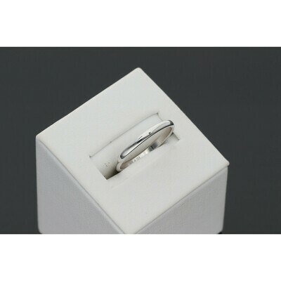 10 Karat White Gold Wedding Band Ring 10 Karat White Gold Wedding Band Ring