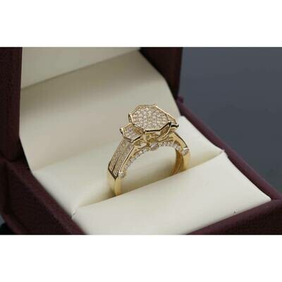 14 karat Gold & Cz Octagon Princess Ring Size 7 W:4.5 14 karat Gold & Cz Octagon Princess Ring Size 7 W:4.5