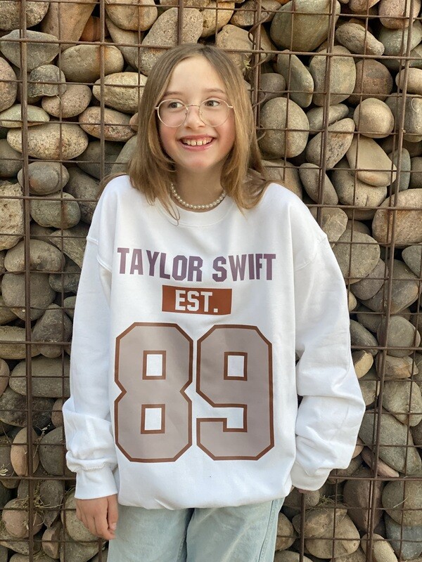 Taylor Swift Est 89 white crewneck sweatshirt