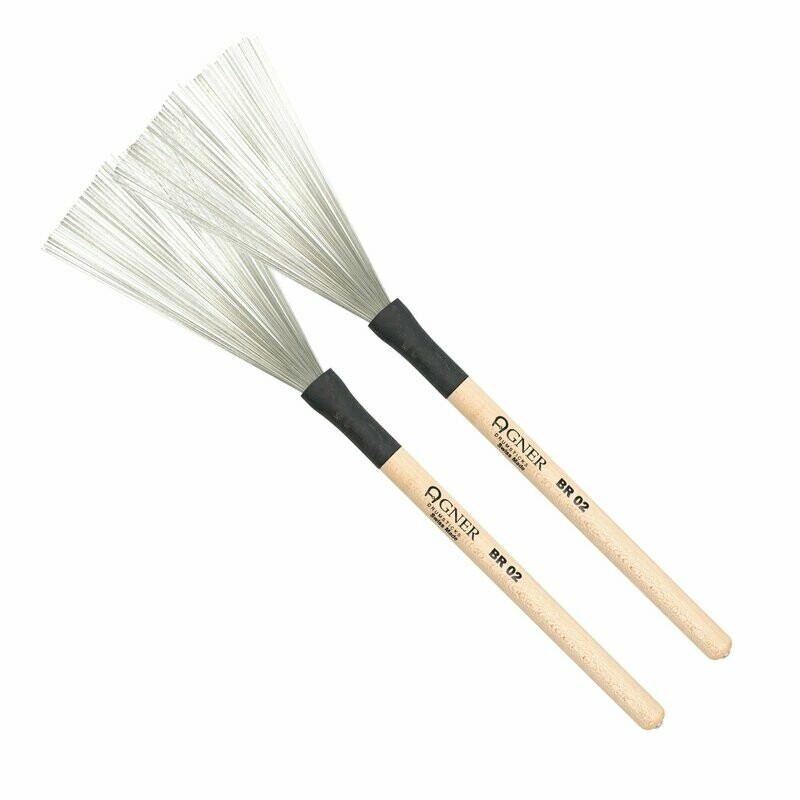 BR 02 Non Rectractable Wooden Handle