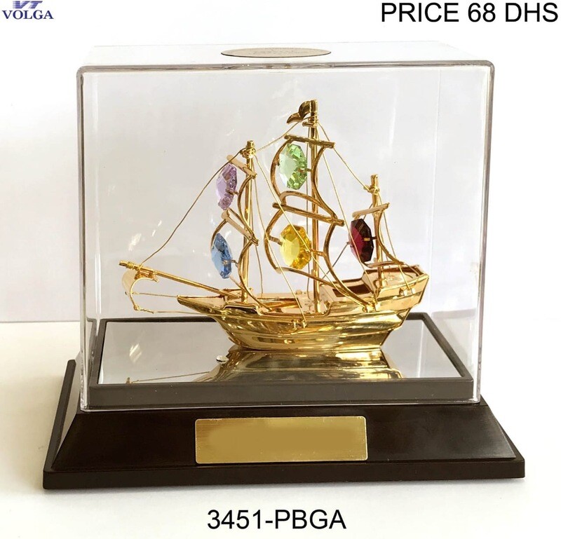 Sailing Boat With Box Colour
