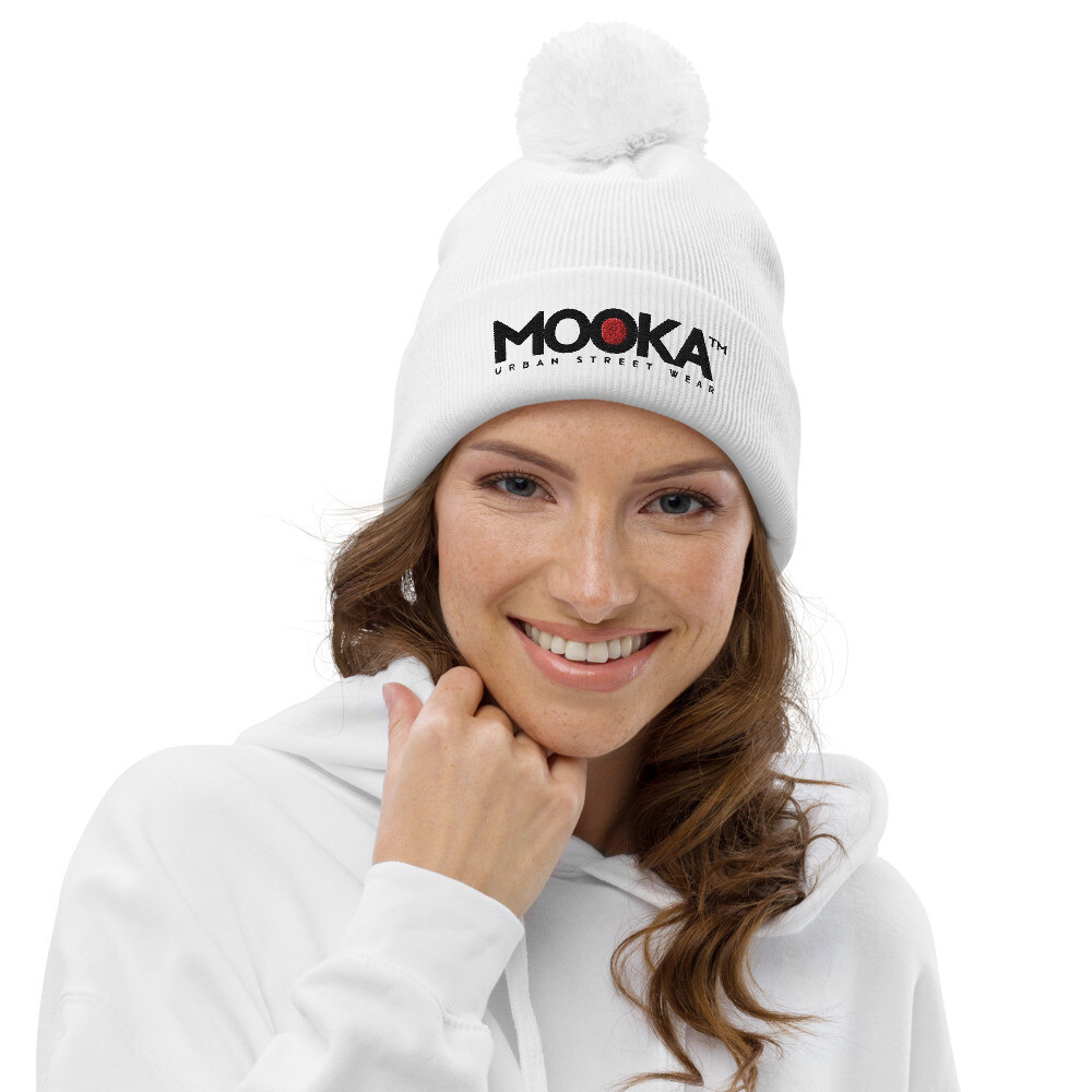 MOOKA Pom Pom Beanie