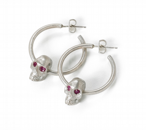 Hooped ruby skulls