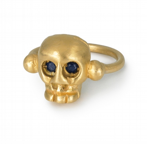 Small skull ring
