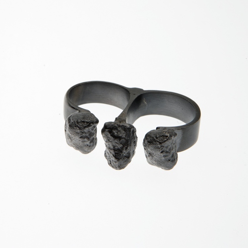 Stoned Knuckle ring