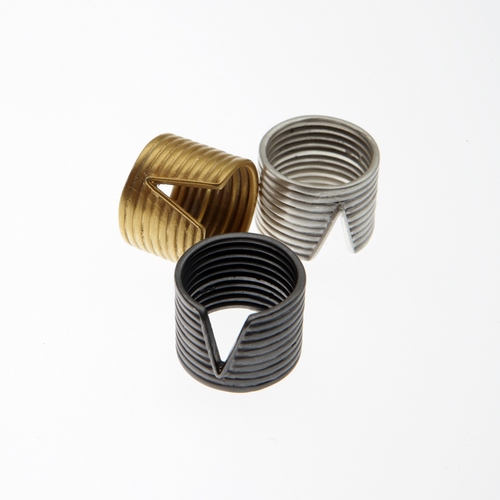 Top finger arrow ring