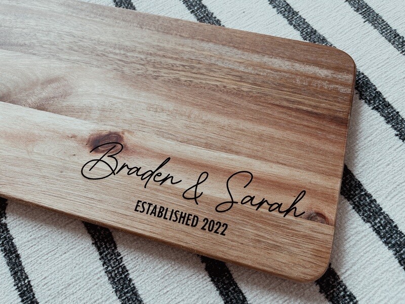 PERSONALIZED CUTTING BOARD