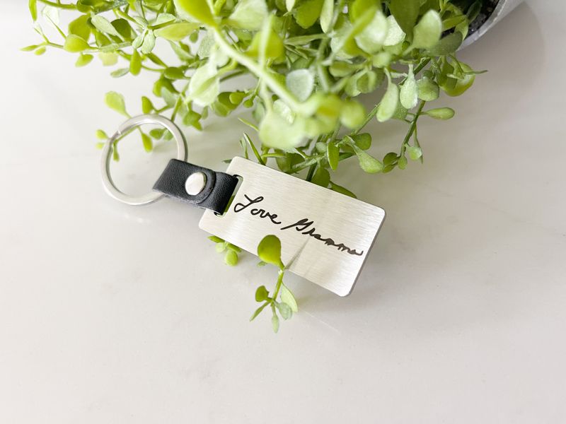 PERSONALIZED KEYCHAIN