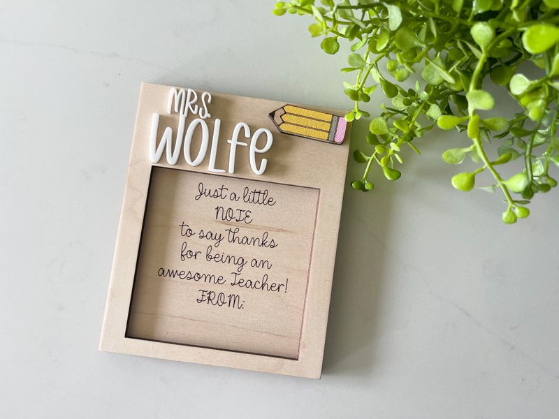PERSONALIZED POST IT HOLDER 2.0