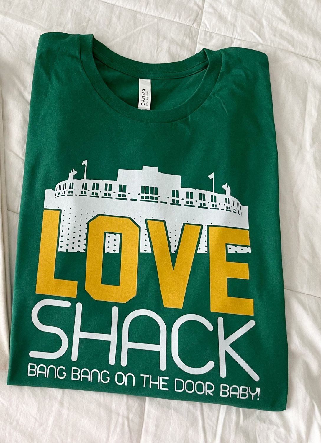 L O V E SHACK