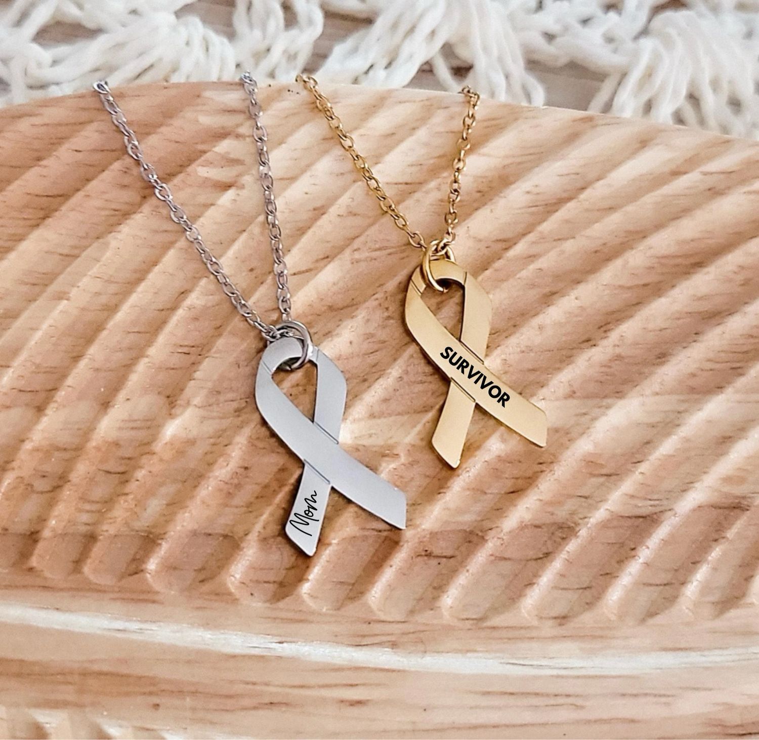 RIBBON NECKLACE