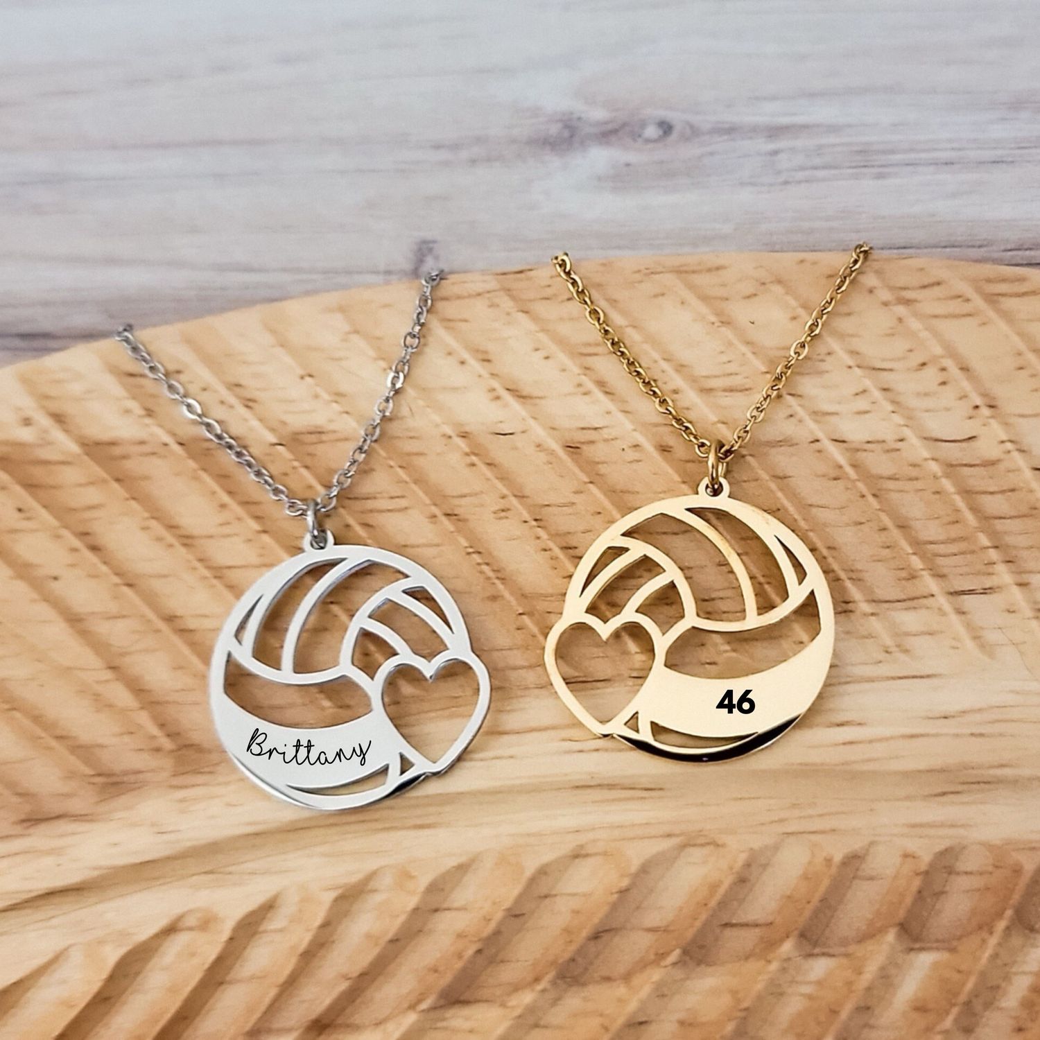 VOLLEYBALL NECKLACE