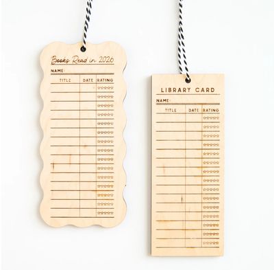 BOOKS READ ORNAMENT