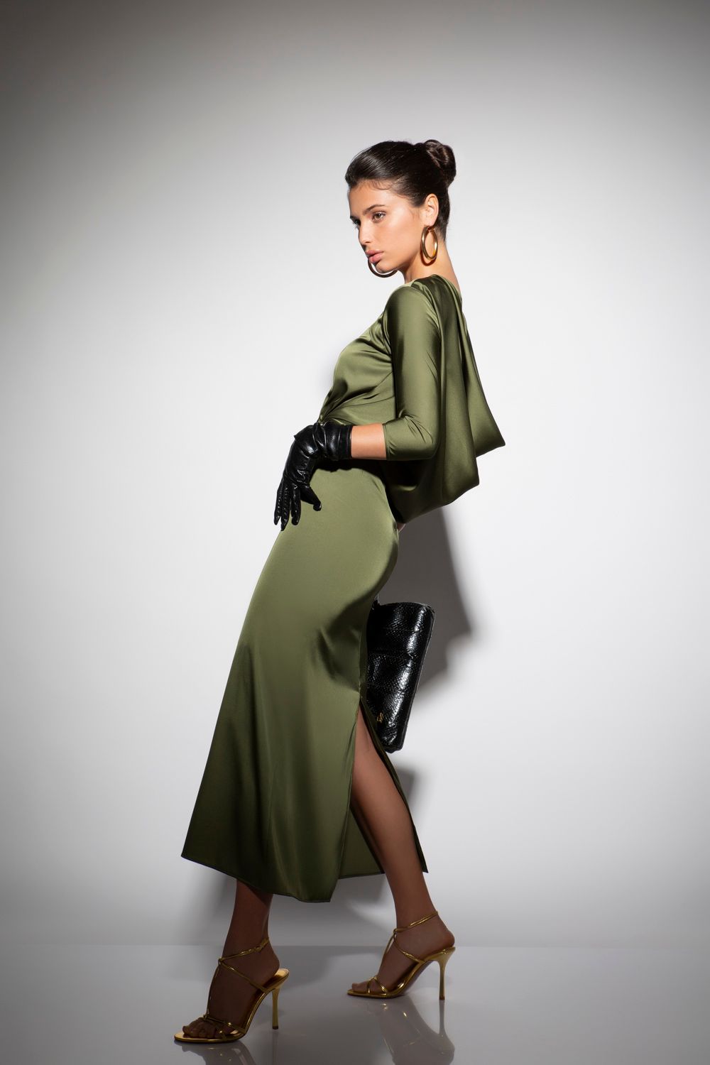 Salma saten